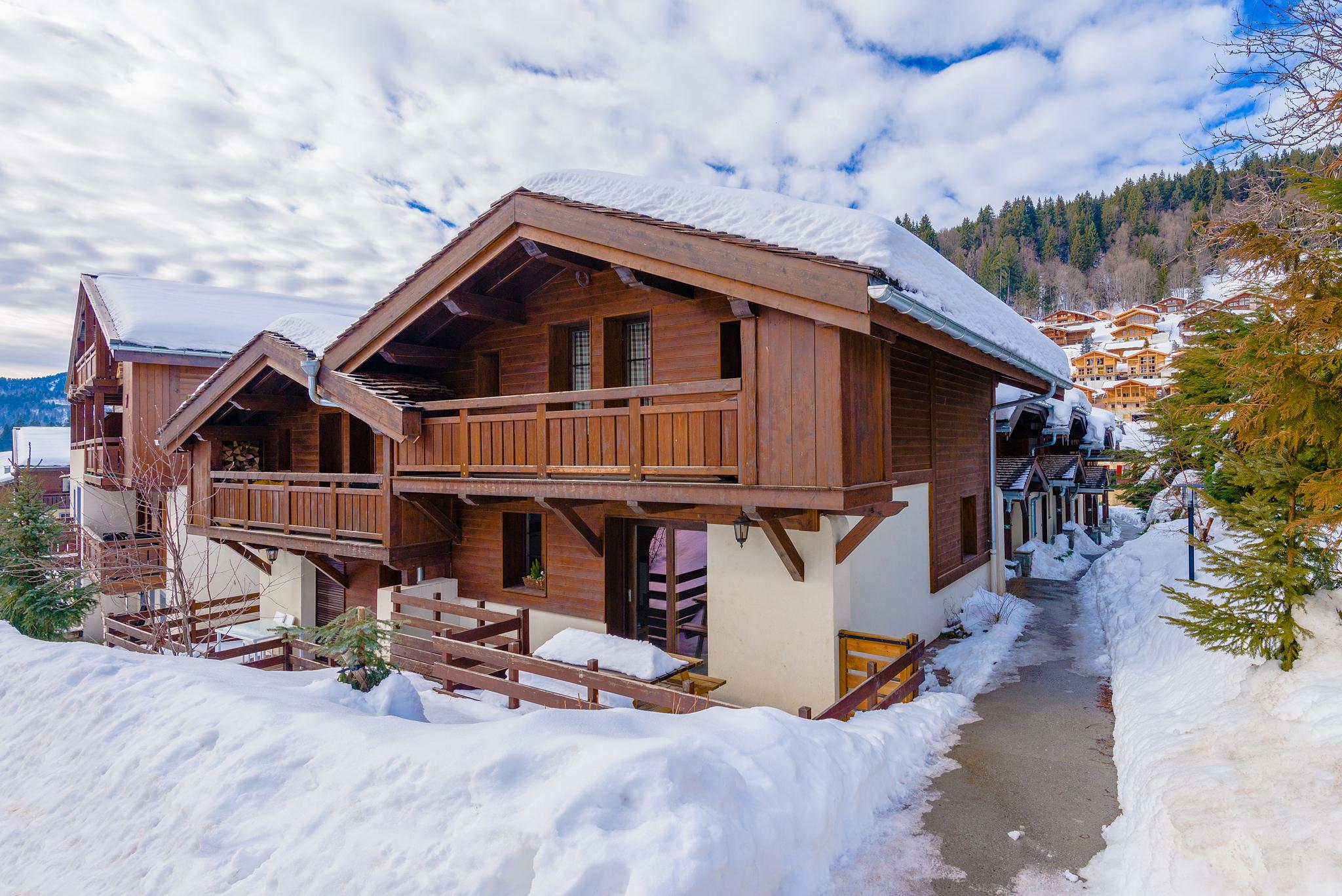 Lagrange Vacances Les Fermes Emiguy Les Gets Exterior photo